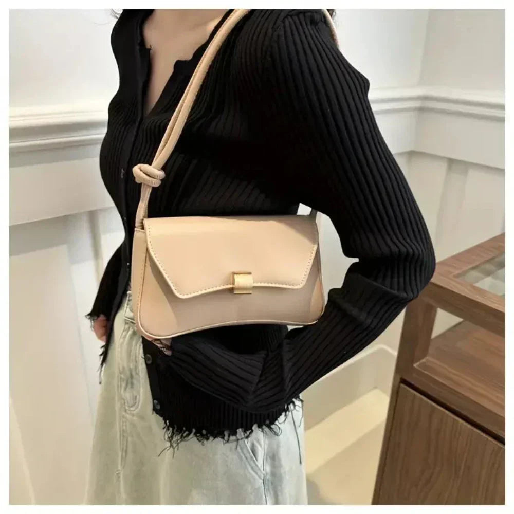 Daphne | Retro Umhängetasche